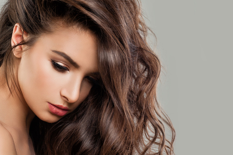  Trockenes Haar / Glanz